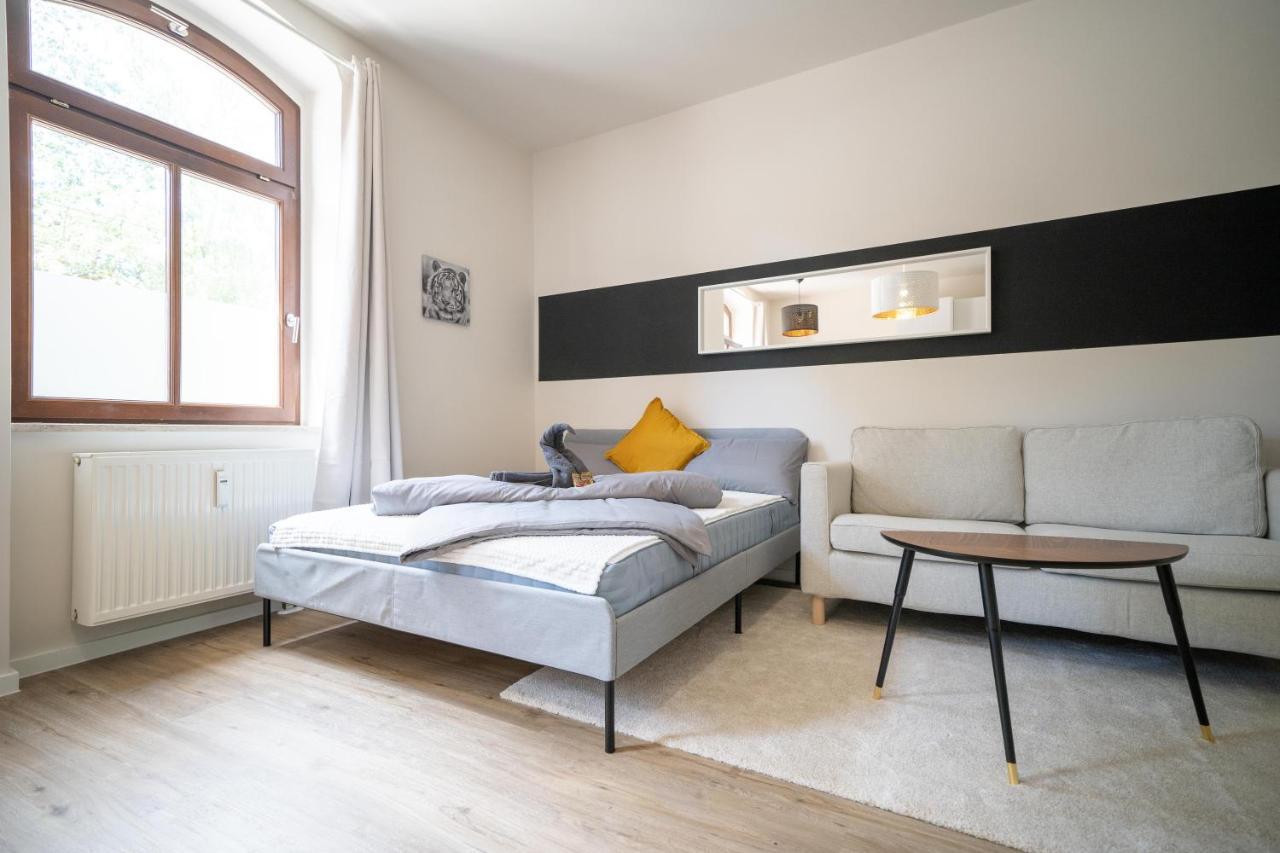 Fullhouse - Zwickau - L96 - Smarttv - Nespresso - 2 Queensize Beds Exterior photo